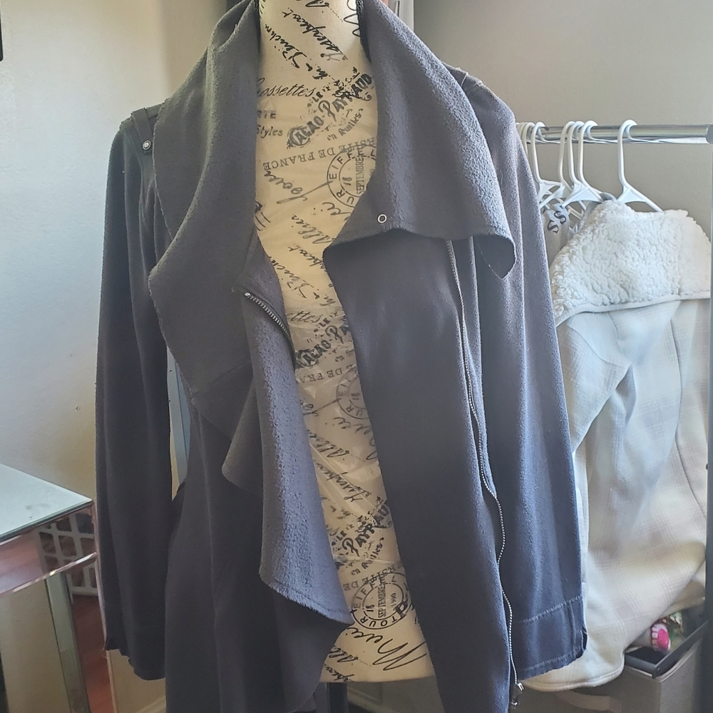 Grey zip up